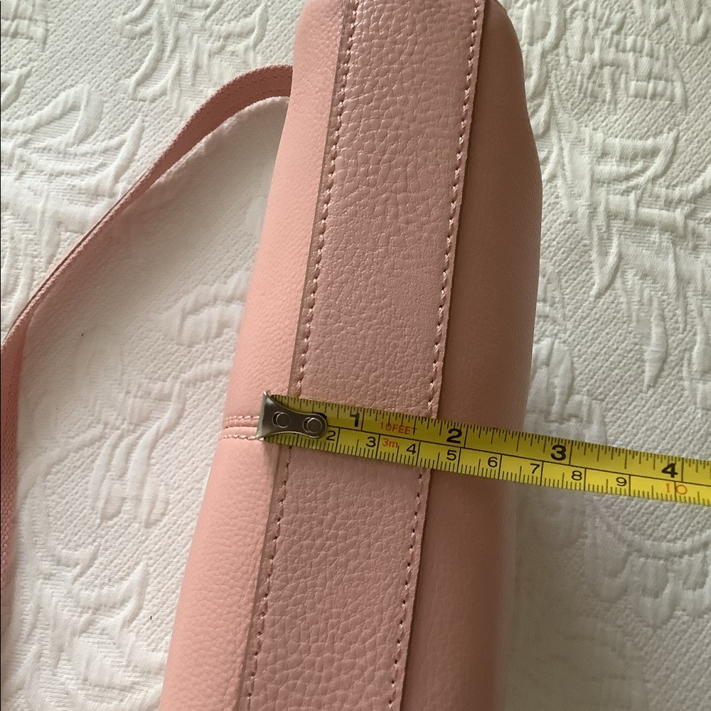 Women's Pink Crossbody Bag - Brand Unknown - Picture 4 of 15
